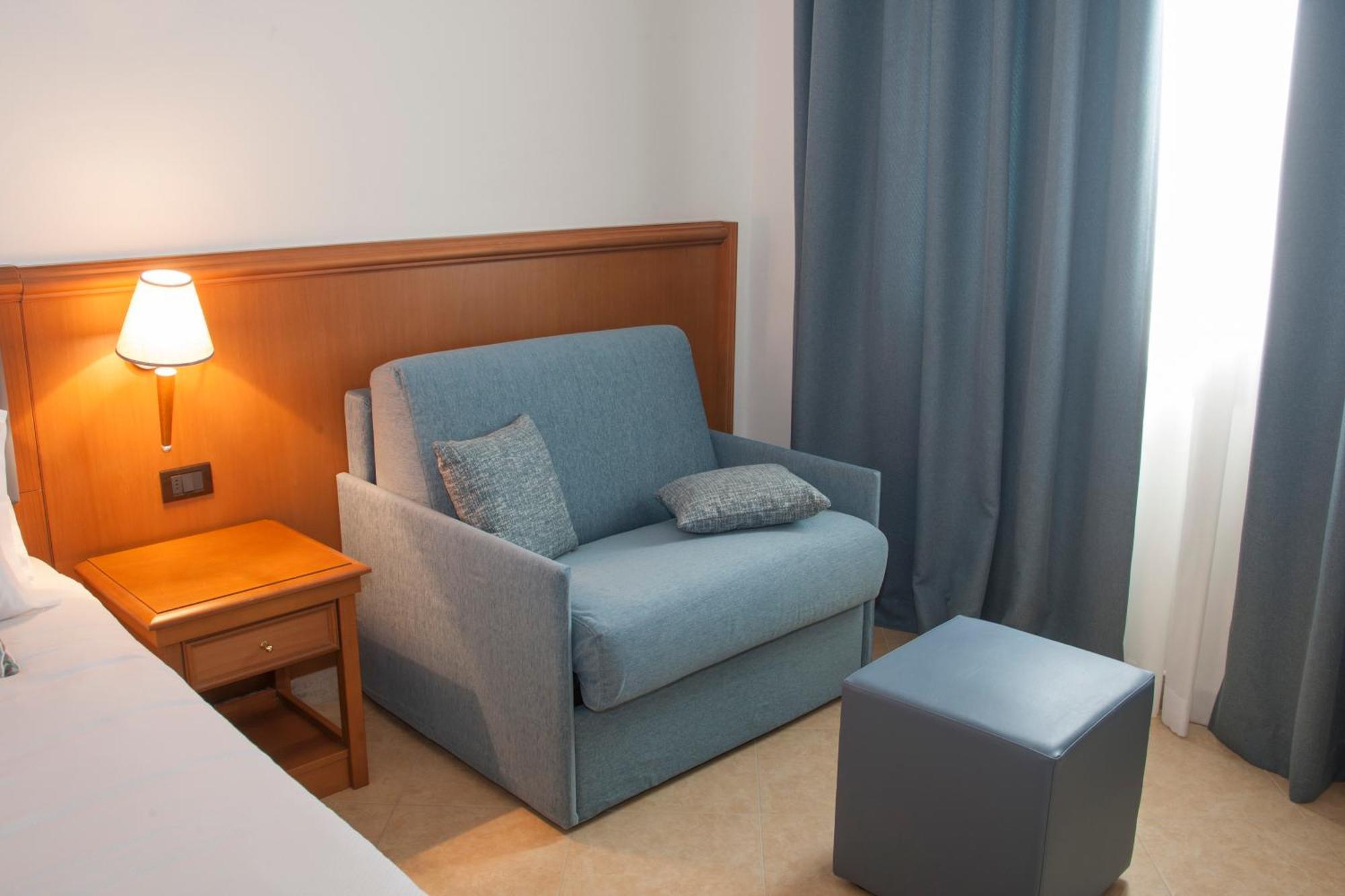 Hotel Centrale 4* Sabaudia